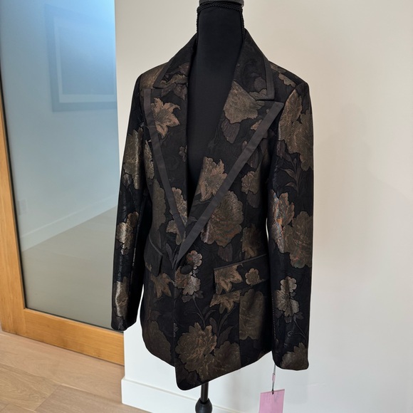 Avec Les Filles Jackets & Blazers - Avec Les Filles Black Blazer with Gold Floral Brocade